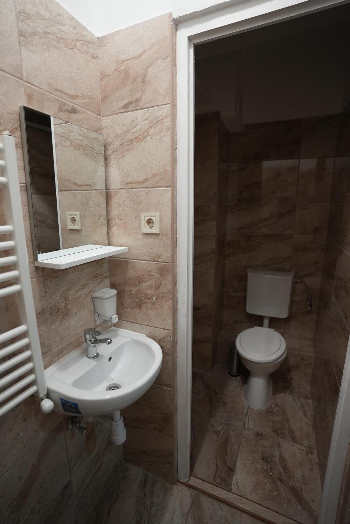 Center Hostel And Guest House Budapest Eksteriør bilde