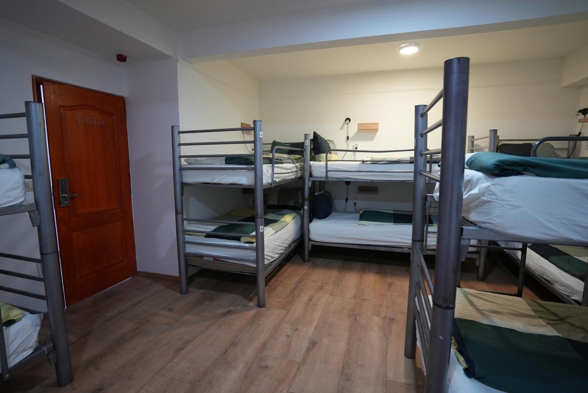 Center Hostel And Guest House Budapest Eksteriør bilde