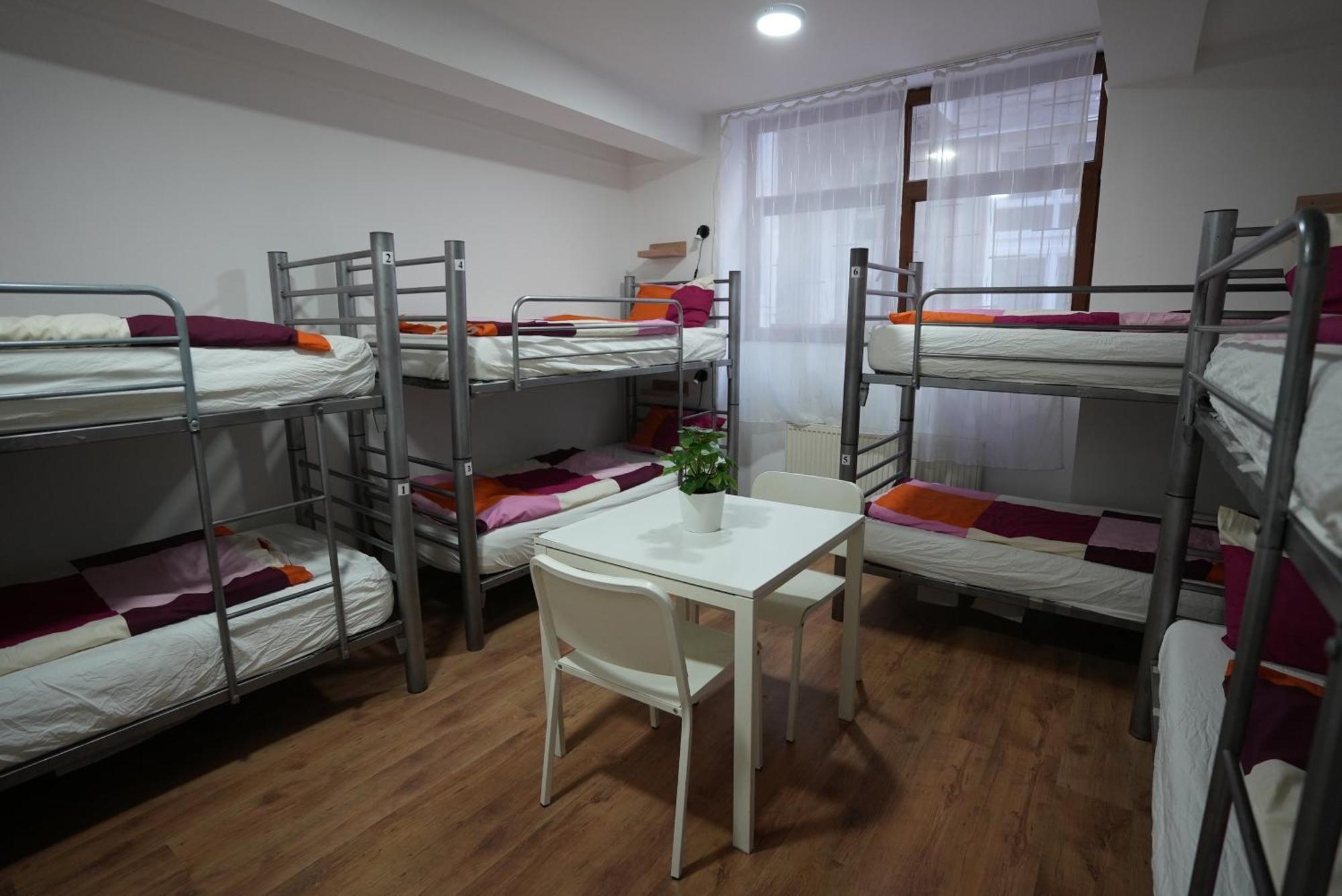 Center Hostel And Guest House Budapest Eksteriør bilde