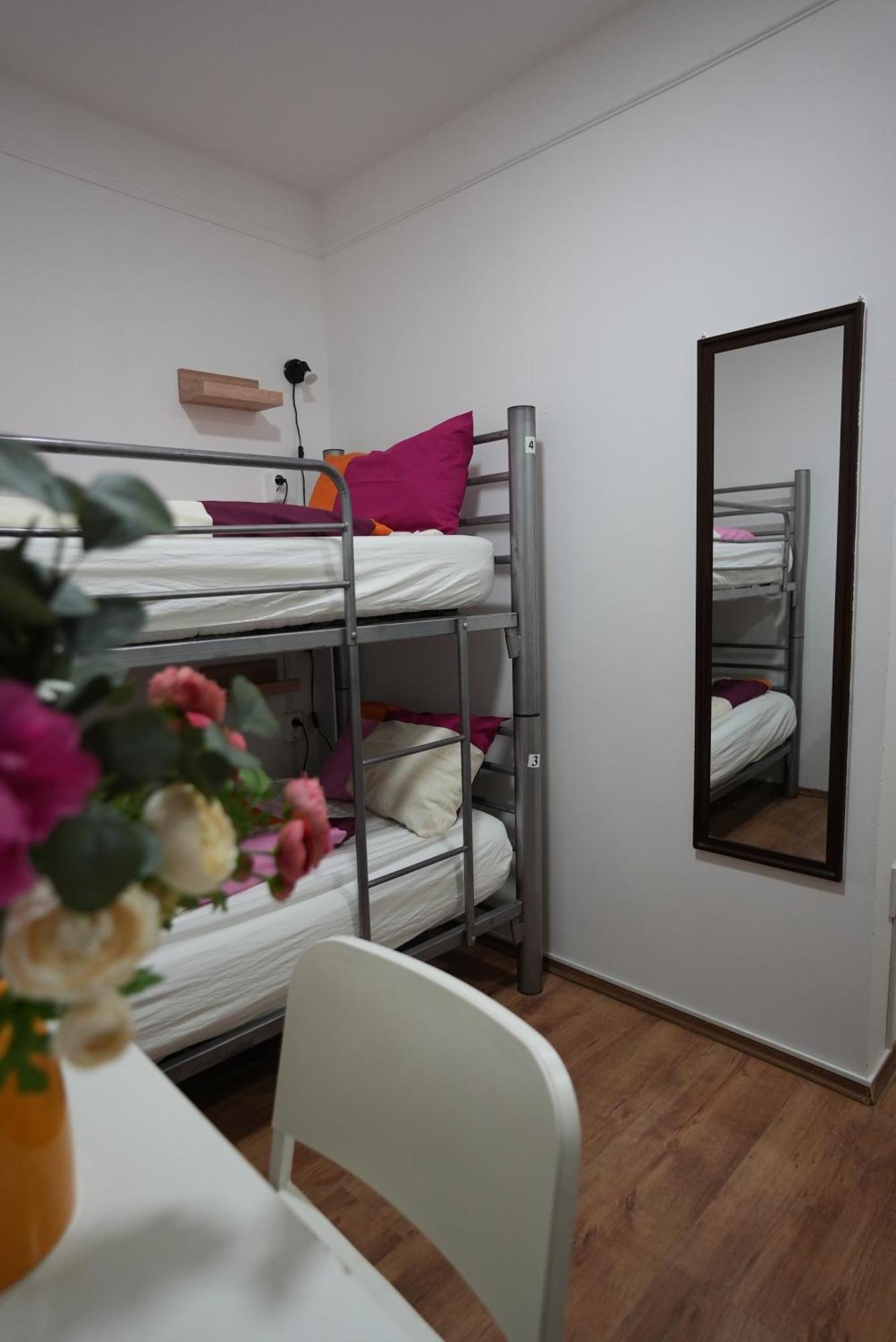 Center Hostel And Guest House Budapest Eksteriør bilde