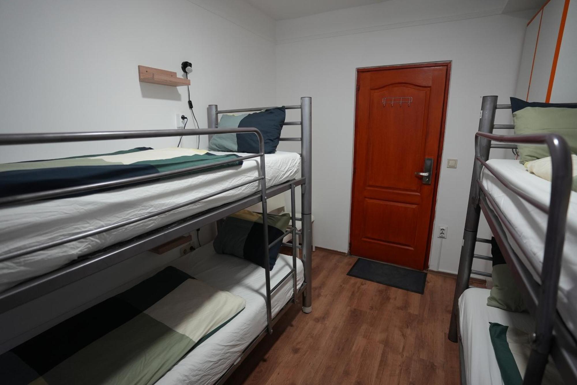 Center Hostel And Guest House Budapest Eksteriør bilde